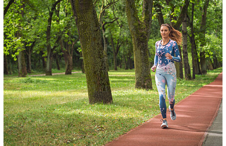 Correre con i pesi – Cos’è, per chi è e come farlo