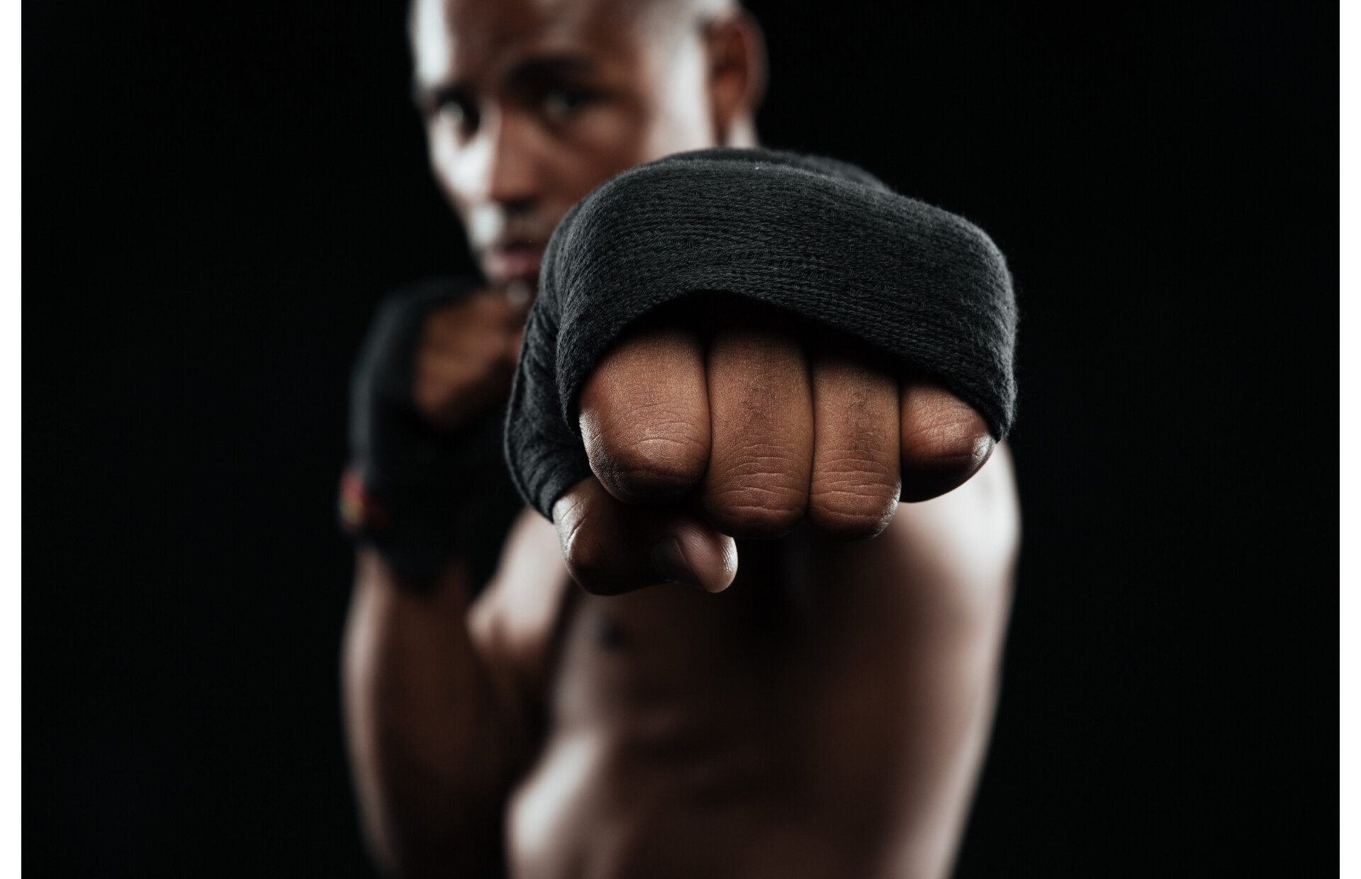 Allenamento MMA – Come Funziona: Tecniche, Esercizi e Consigli per Principianti e Avanzati