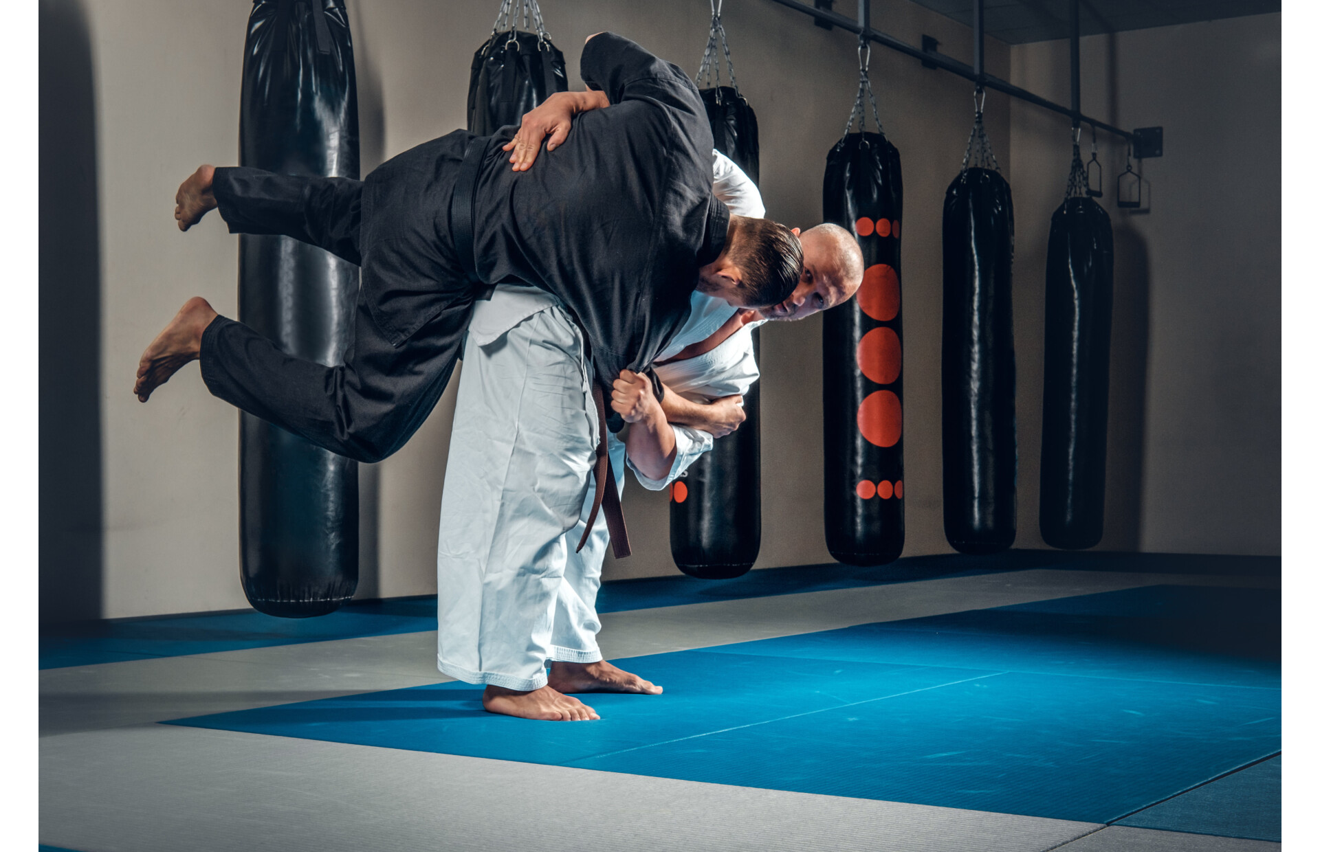 Jiu Jitsu Brasiliano: Cos'è il BJJ, Tecniche e Equipaggiamento